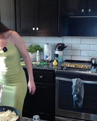 Kitchenwifi Onlyfans pillow humping